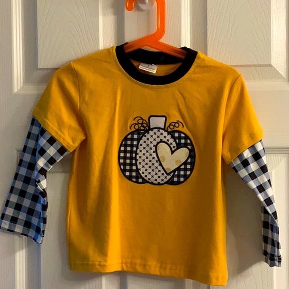 NWOT Long Sleeve Boys Pumpkin Shirt Sizes 12 months and 2 T - Picture 1 of 3